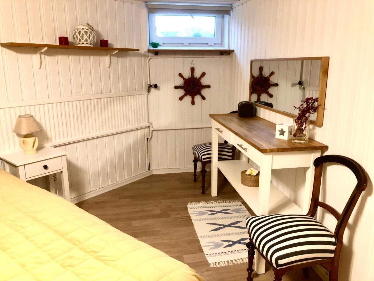 Lägenhet i Falkenberg Buitenkant foto